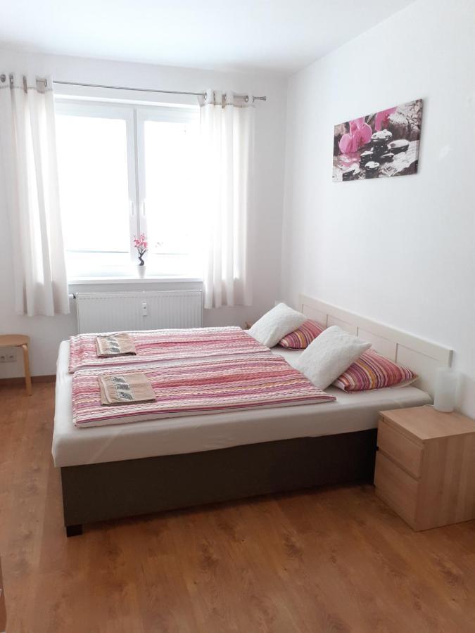 Apartmán***Bratislava Exterior foto